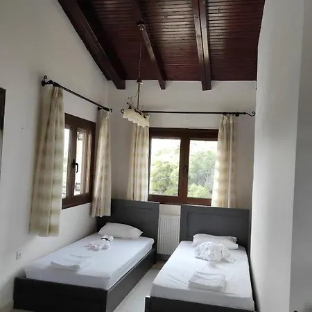 Holiday home Artemis Penthouse 10 Minute From National Airport Artemida (Attica)