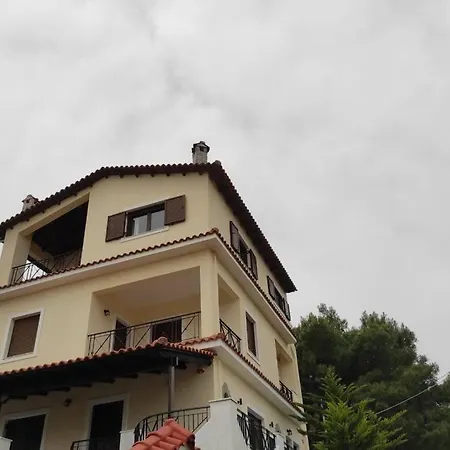 Artemis Penthouse 10 Minute From National Airport * Artemida (Attica)
