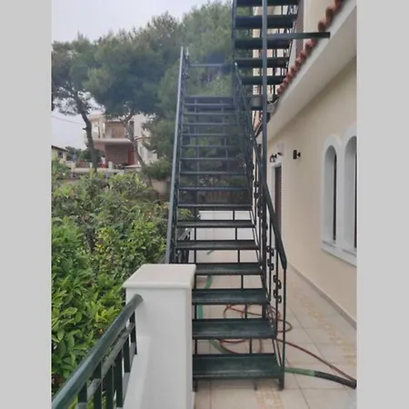 Holiday home Artemis Penthouse 10 Minute From National Airport Artemida (Attica)